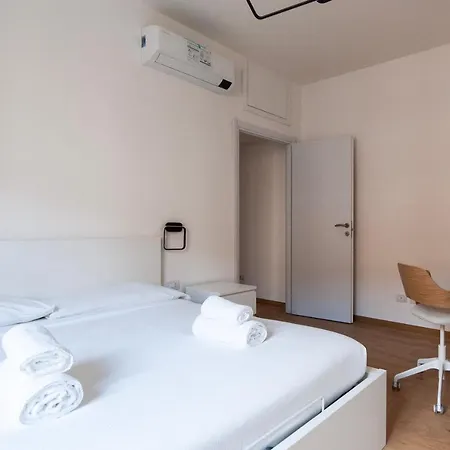 Appartement Youhosty - Del Castagno 2 *