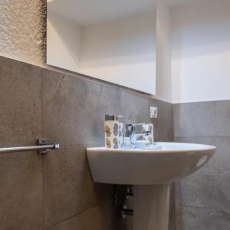Sarpi House Apartment