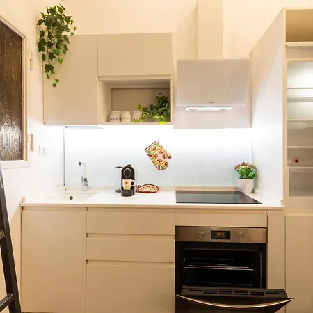 Ciao Isola Apartment