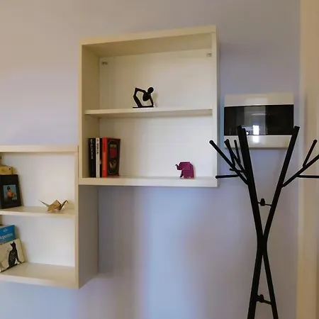 Titti's Corner * ميلان