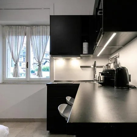 Luna Homes - In Corso Sempione * Milan