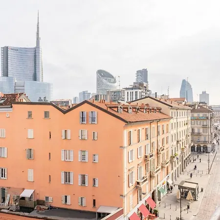 Incantevole All'ultimo Piano Apartment Milan