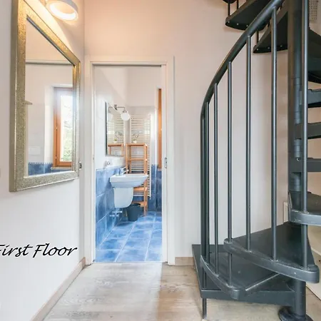 Heart Centre Navigli 3 Levels ミラノ