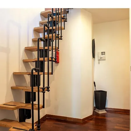 Apartament Duomo - Navigli Chalet Con *