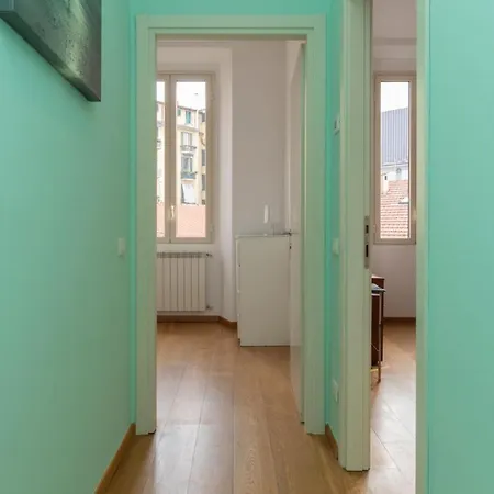 Isola Bosco Verticale - 6 Guest Apartment *