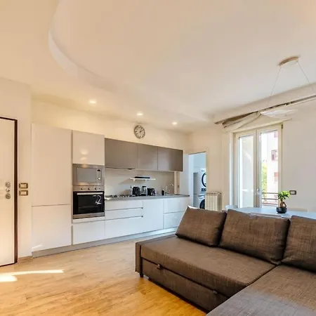 Apt. Linate - Duomo A 10 Minuti Апартаменты Милан