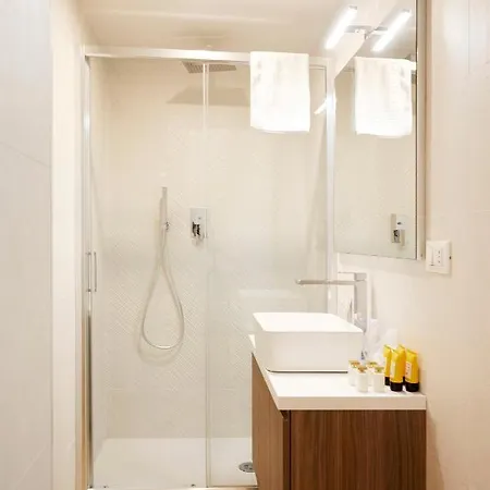 Prestige Boutique Homes - Colonne Di San Lorenzo Milan