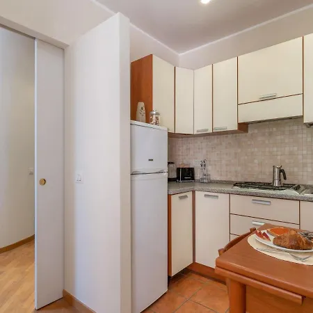 The Rent - Cozy Studio Near Piazza Castello * Milan