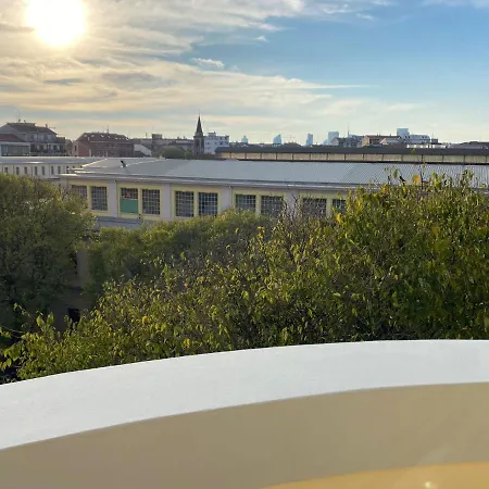 Bbqueen Citta Studi Lambrate * ميلان