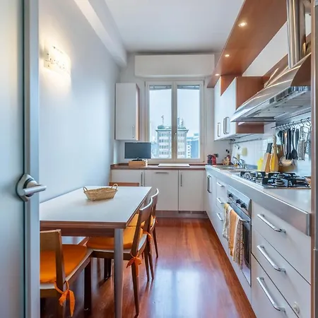 Incantevole All'ultimo Piano Apartment Milan