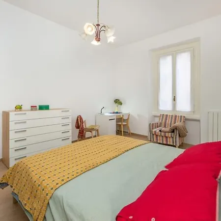 Liberty House, In Stile Retro! *