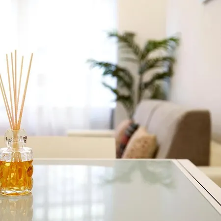 Prestige Boutique Homes - Colonne Di San Lorenzo Apartamento *