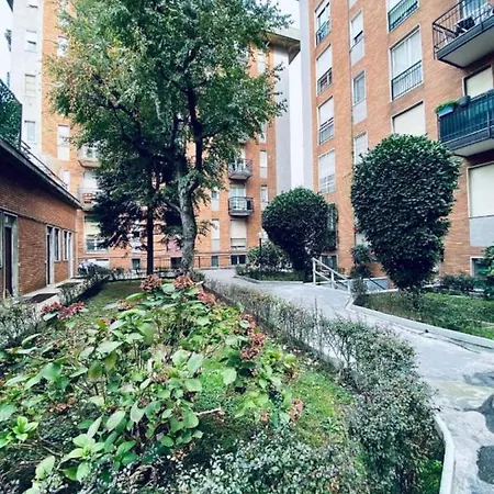 Hotel Make Yourself At Dergano - Mm3 Yellow Line