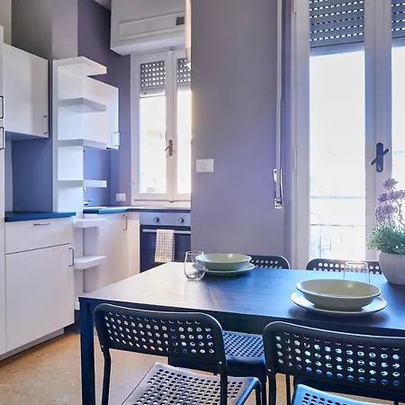 Star Ribbon Apartment