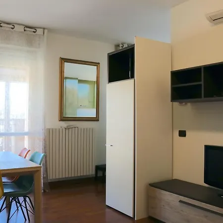 Happy Flat With Terrace *