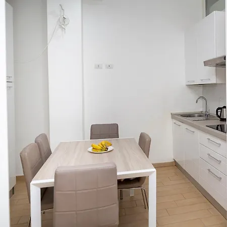 Rucellai Guest house *