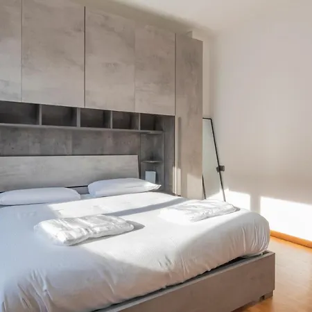 Splendida Terrazza Su Arcimboldi - Bicocca