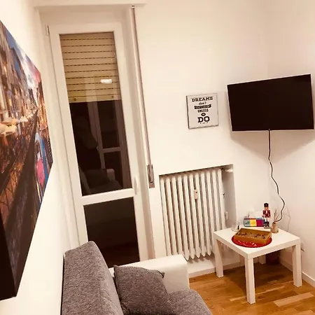 Vt - Zona Navigli Apartment