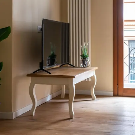 Apartment Tadino House Milan
