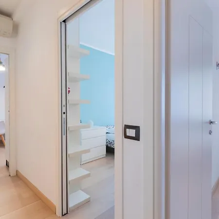 Luxury Near Bocconi Zamenhof 7 Apartment Milan