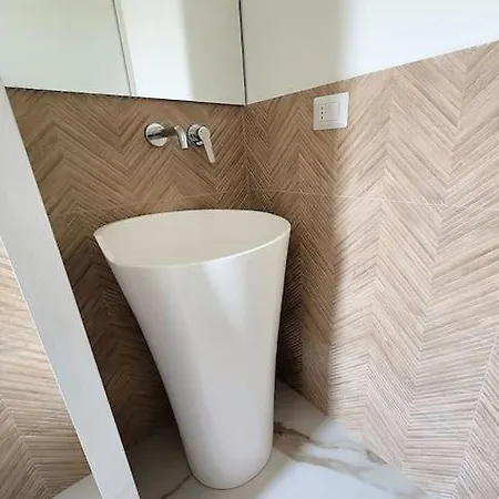 Apartment New Cozy 7 Metro Stops To Duomo! *