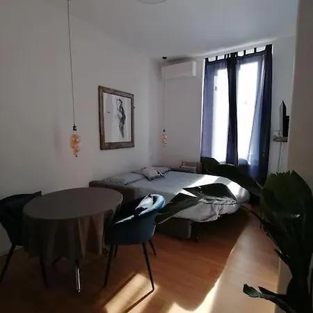 Apartment New Cozy 7 Metro Stops To Duomo! *