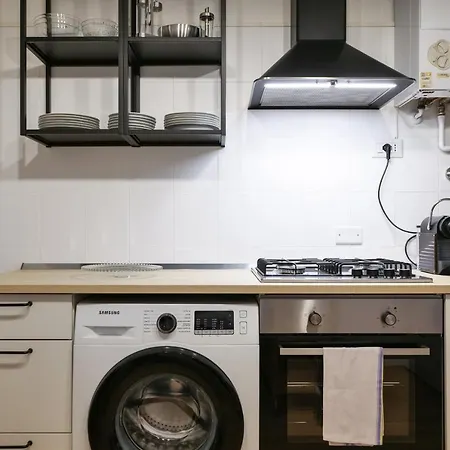Apartment Contempora - Marcantonio Dal Re 40 Milan
