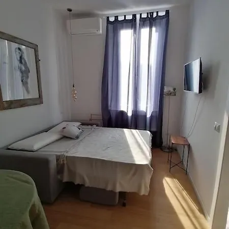 New Cozy 7 Metro Stops To Duomo! 밀라노