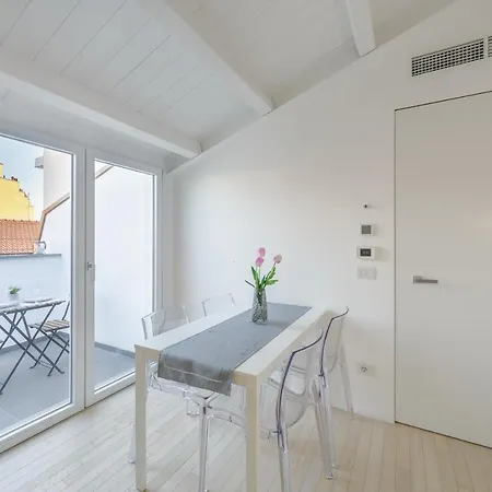 アパート Duomo 10min ☆☆☆☆☆ Shopping&relax Ac Wifi Balcony *