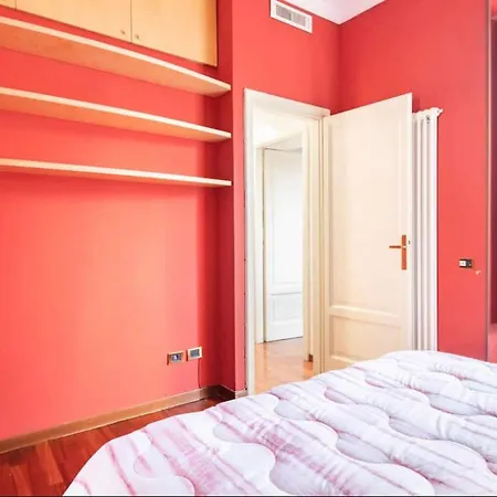 Apartment Old Brera Milan