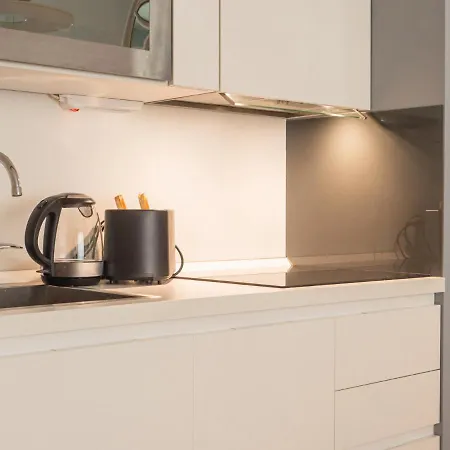 The Rent - Lovely Two-bedroom Near Bocconi Apartment *