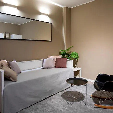 Kosta Apartment *