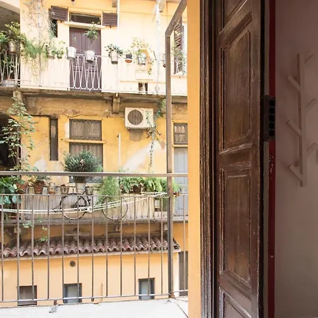 Youhosty - Corso Ticinese 78 Milan