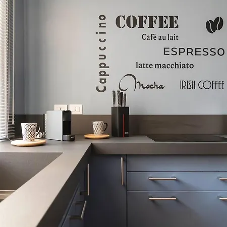 Apartamento Elegant By Duomo Center - 2 Bd - 5 Guests