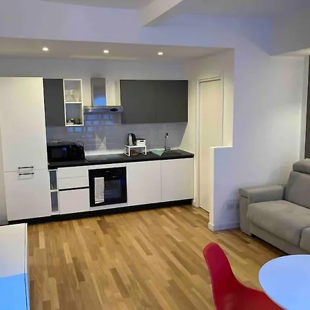 Nyaraló Bilocale Zona Bocconi-navigli Milánó