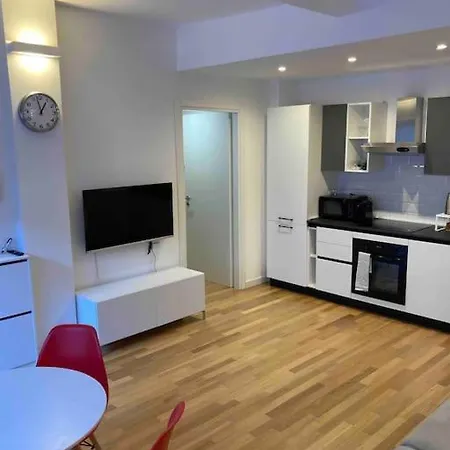 Bilocale Zona Bocconi-navigli * 米兰