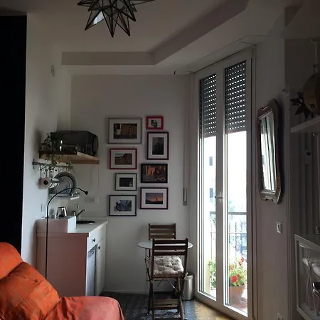 不超过七天住宿加早餐旅馆