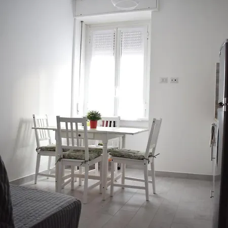 L'arche Comfort&relax - Gambara Square Di Via Palma Appartement *