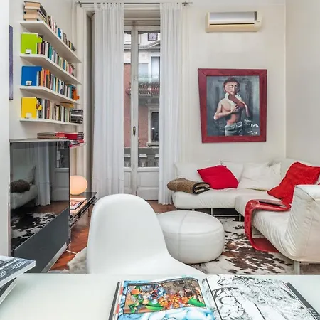 Very In Cadorna Station Area! Excellent If Arrive From Malpensa Airport Apartment Milan
