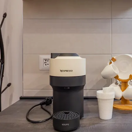 I Host - Val Strona 6 Milán