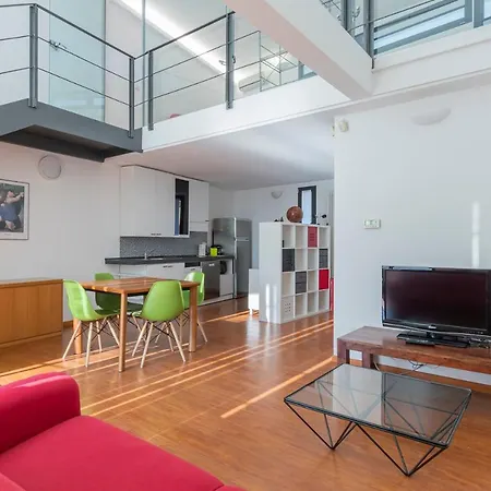 I Host - Guintellino 32 * Milan
