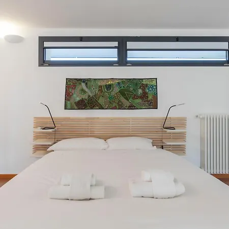 Apartment I Host - Guintellino 32 Milan