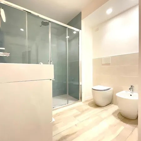 Appartement New In Central