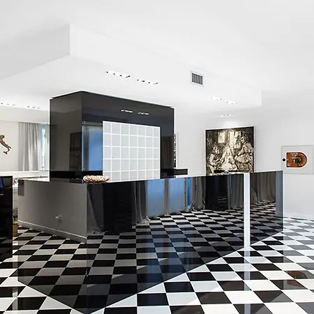 & Urban Padel Aparthotel 4*