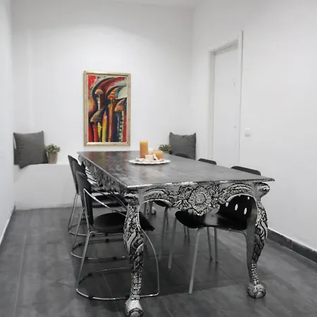 Apartment Trend *
