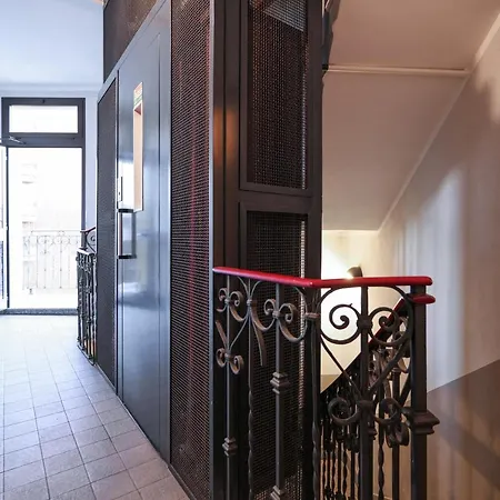 Apartment Contempora - Marcantonio Dal Re 40 *