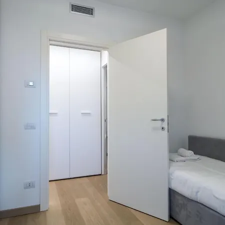Easylife - Moderno Ed Elegante Trilocale In Corso Garibaldi * Μιλάνο
