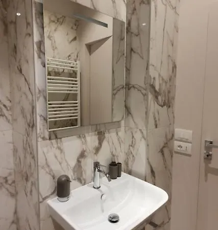 Pink Maison Centro Piazza Diaz Duomo * Милан