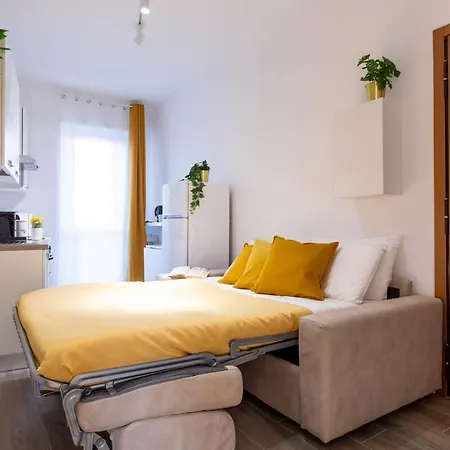Rent - Stylish House Free Wifi-parking-airport Апартаменты Милан