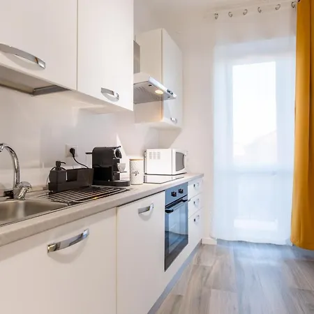 Rent - Stylish House Free Wifi-parking-airport *